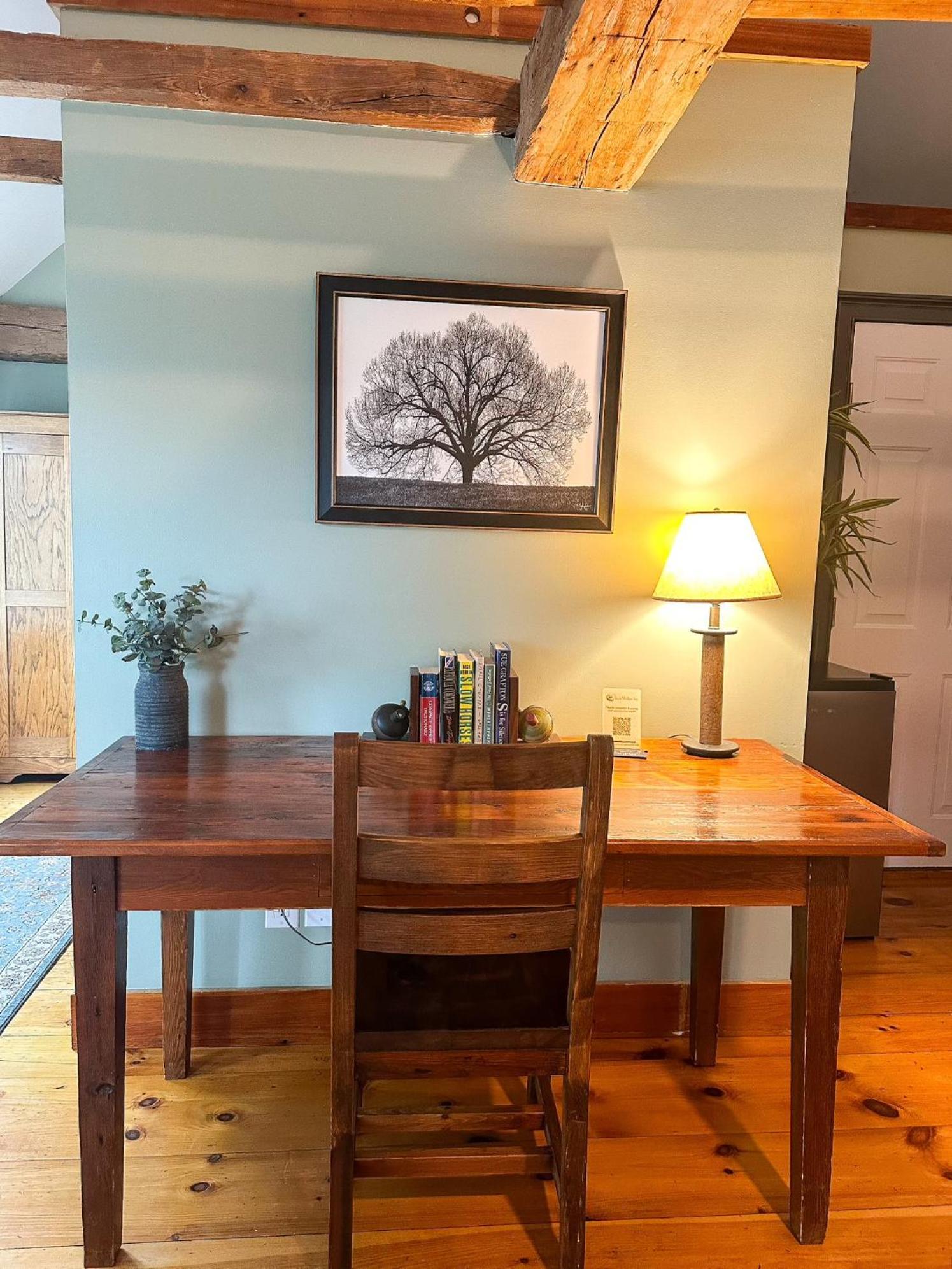 The Black Walnut Inn Amherst Ngoại thất bức ảnh
