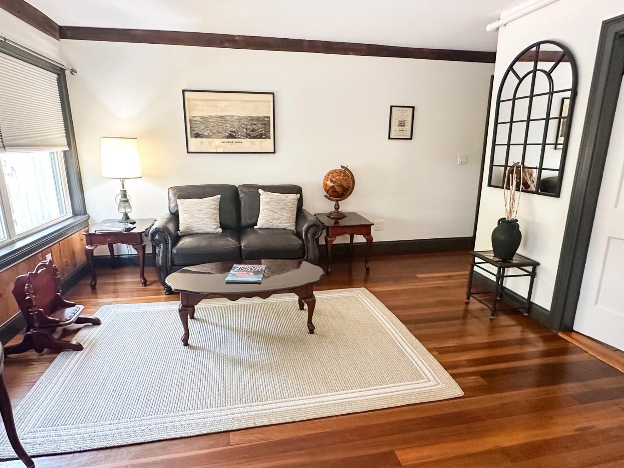 The Black Walnut Inn Amherst Ngoại thất bức ảnh
