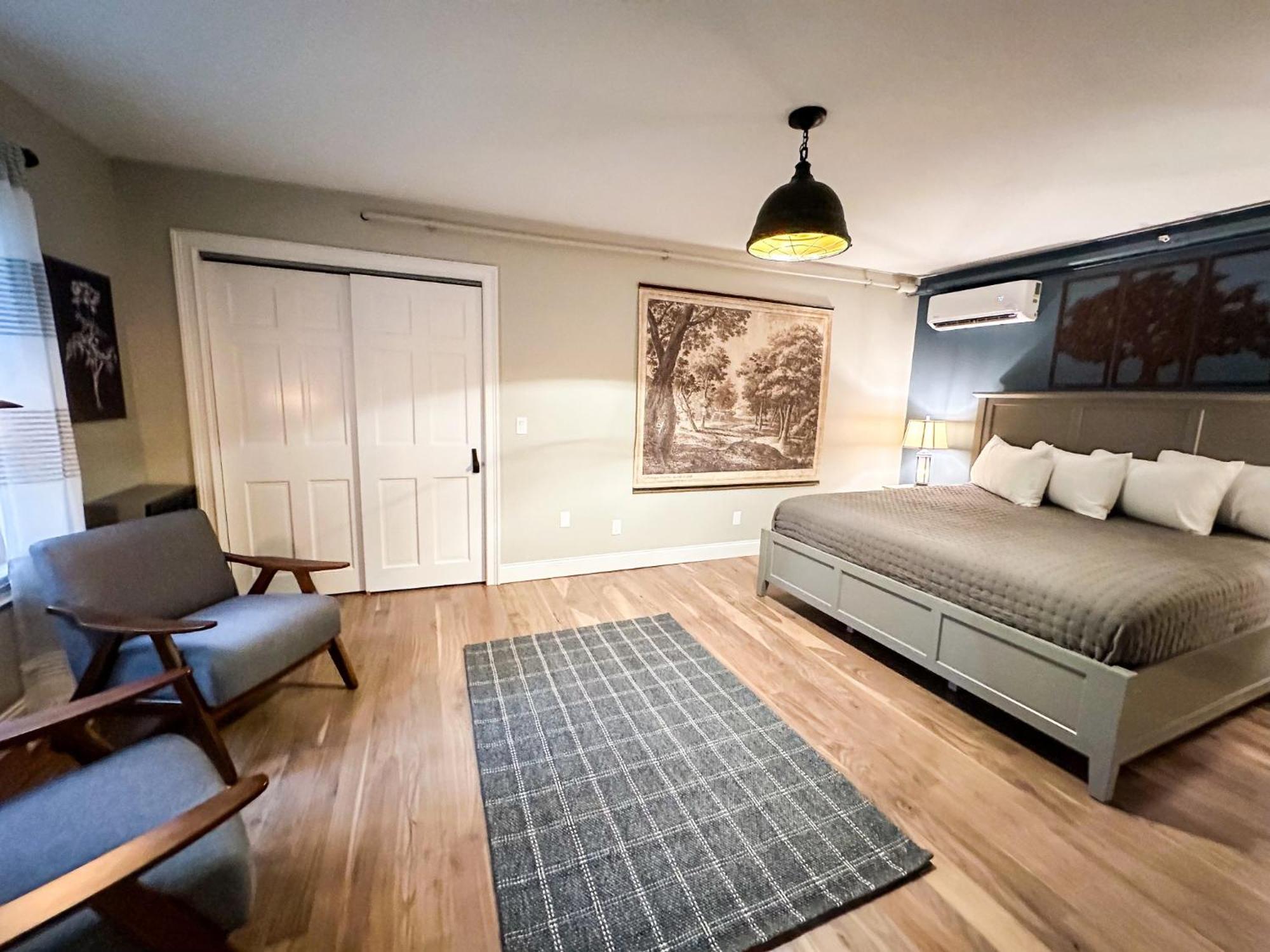 The Black Walnut Inn Amherst Ngoại thất bức ảnh