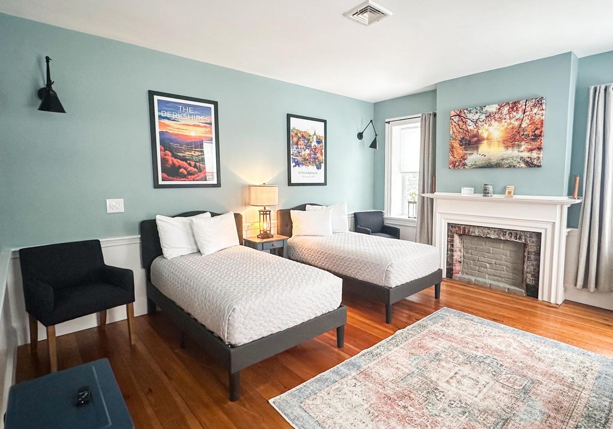 The Black Walnut Inn Amherst Ngoại thất bức ảnh