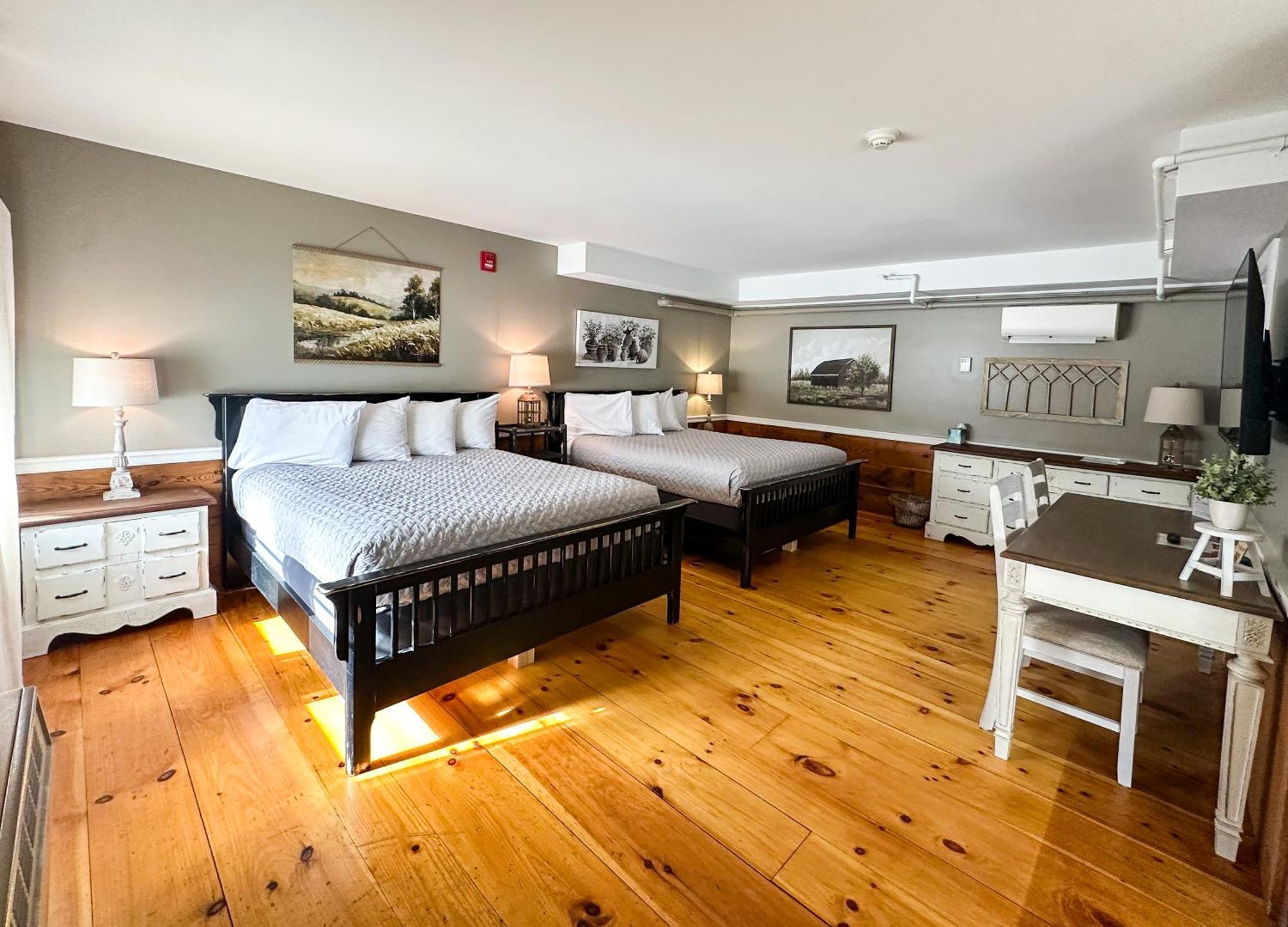 The Black Walnut Inn Amherst Ngoại thất bức ảnh