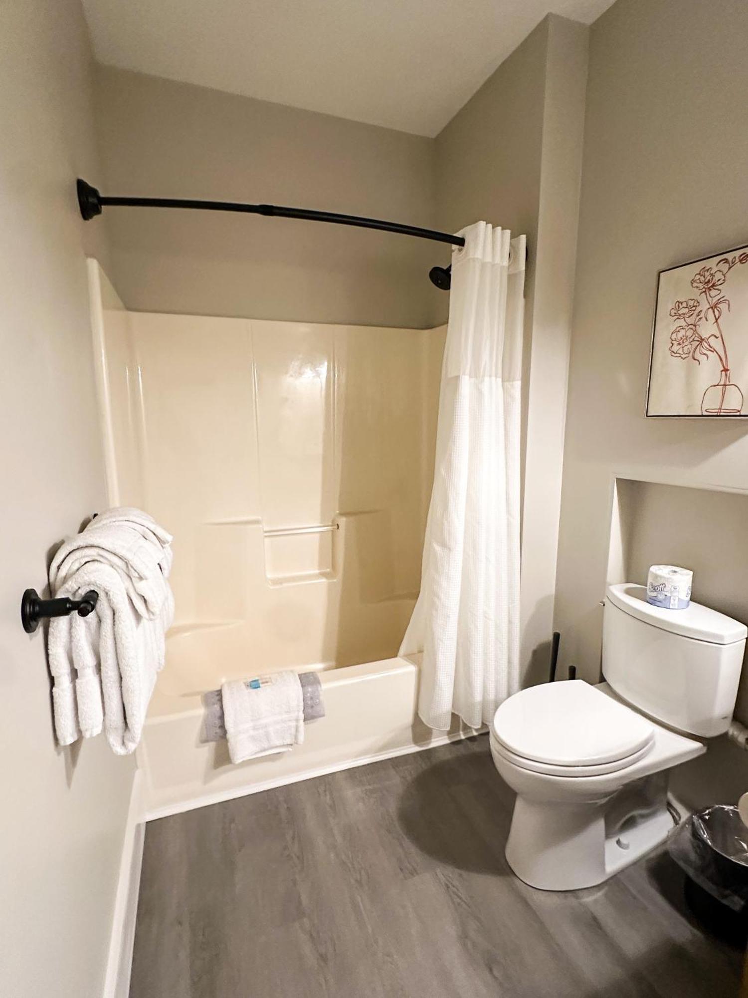 The Black Walnut Inn Amherst Ngoại thất bức ảnh